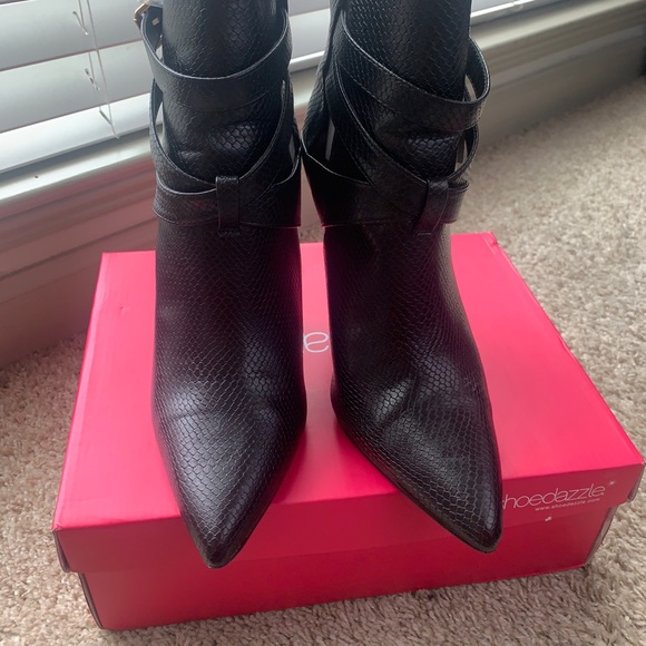 Shoe dazzle boots - Picture 2 of 6